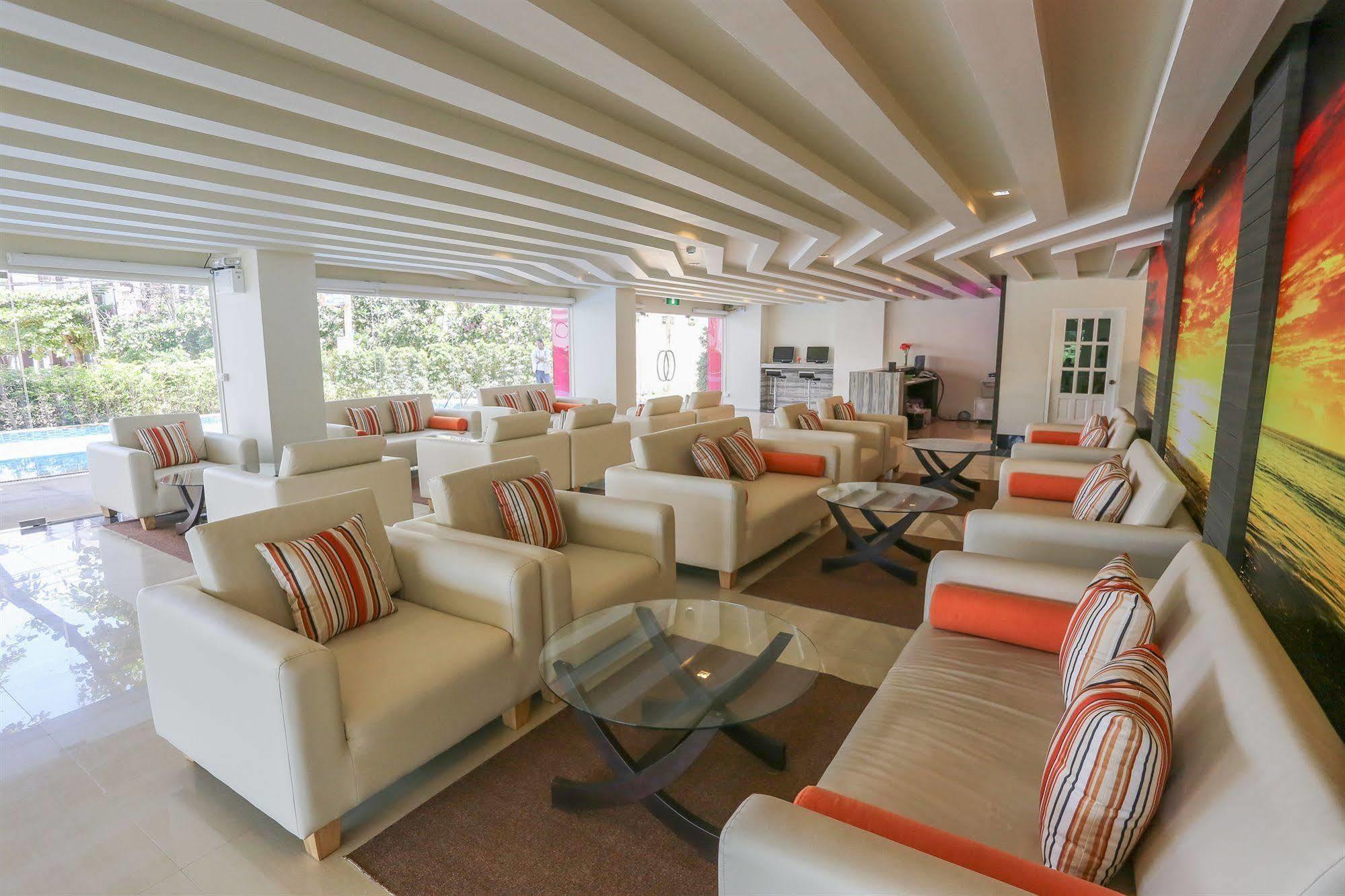 R-Con Rest Sea Hotel Патая Екстериор снимка